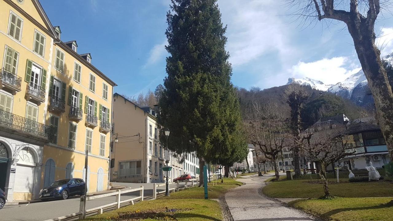 Vaste Appartement, Lumineux, 8 Couchages Eaux-Bonnes Eksteriør bilde