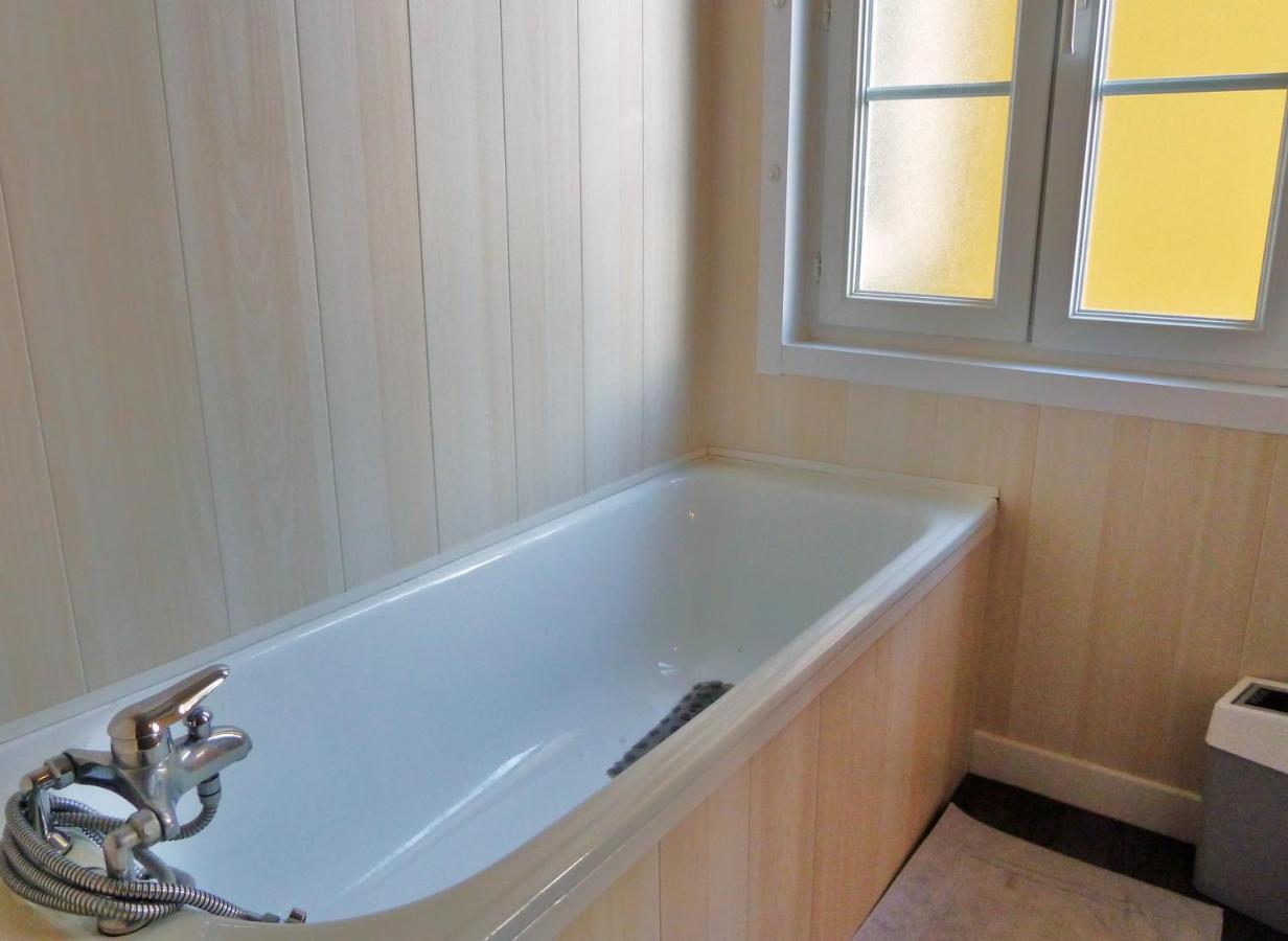 Vaste Appartement, Lumineux, 8 Couchages Eaux-Bonnes Eksteriør bilde