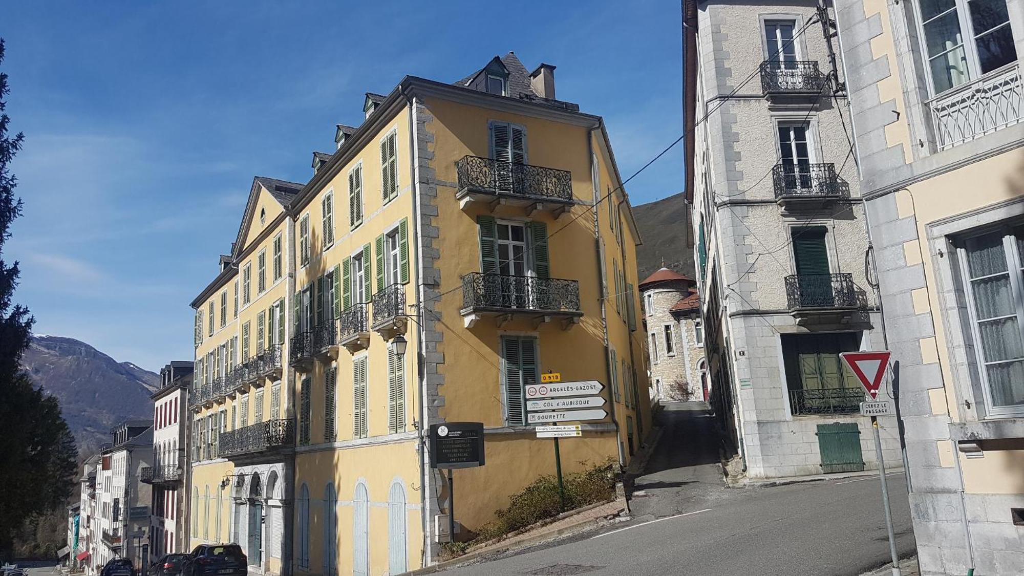 Vaste Appartement, Lumineux, 8 Couchages Eaux-Bonnes Eksteriør bilde